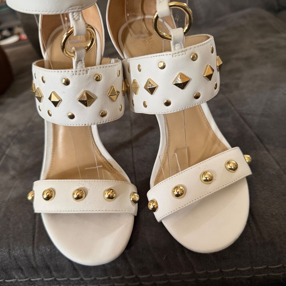 Michael Kors White Studded Ankle-Strap Heels With Gold Accents Size 6 - Picture 6 of 7